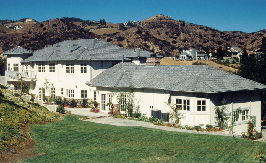 Generations of Trust: Why a Legacy of Experience Matters in Los Angeles Roofing Repairs